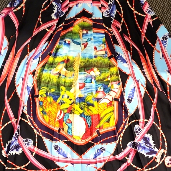 Ladies Maxi Dress size Small. Never worn - Picture 3 of 3